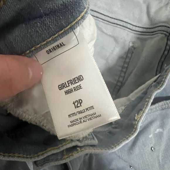 Express Light Washed Jeans With Flowers & Rhinestones - Picture 2 of 2